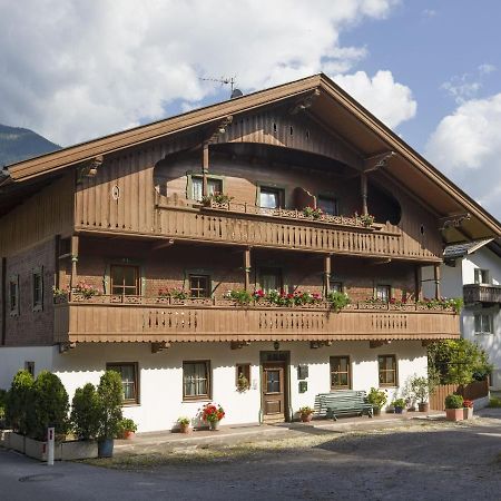Apartment In Top Location In Fuegen With Balcony Экстерьер фото