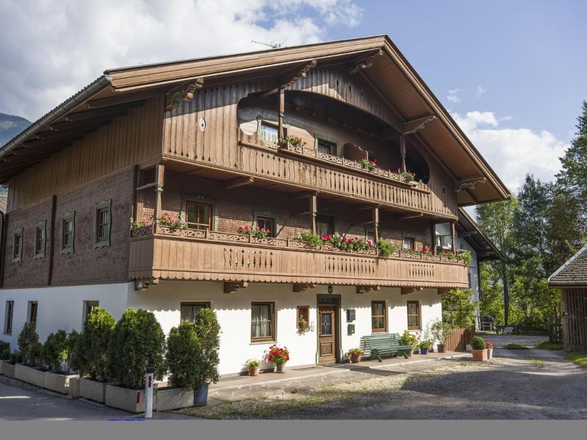 Apartment In Top Location In Fuegen With Balcony Экстерьер фото